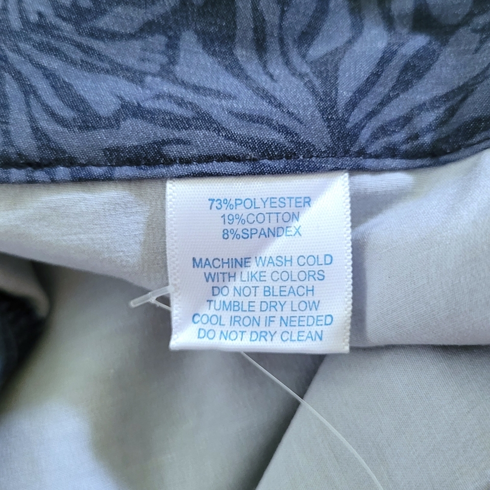 Southern Tide🐟 Printed Performance Collection Shorts - NWT - Picture 7 of 14